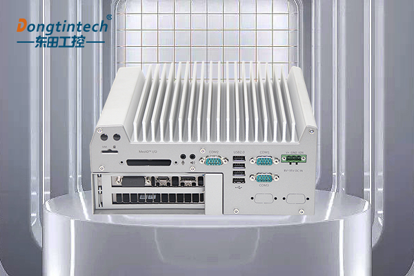 低功耗嵌入式工控機(jī).jpg 低功耗嵌入式工控機(jī).jpg
