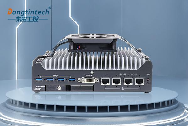 東田嵌入式工控機.png